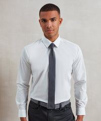 Slim knitted tie
